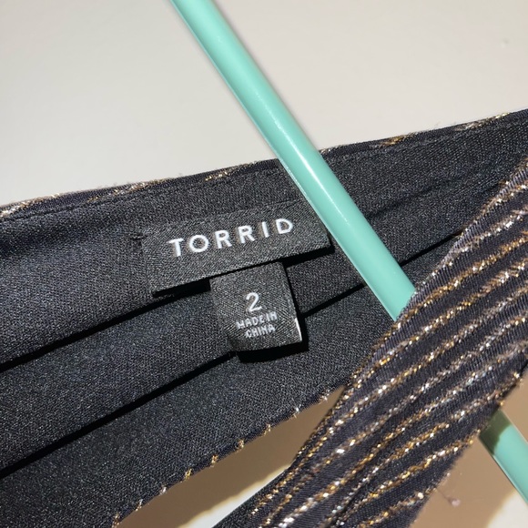 Sparkly romper - Picture 4 of 5